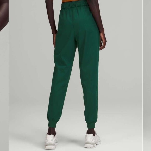 NEW Lululemon Stretch High-Rise Jogger Full Length Cuffed Everglade Green Size 8 - Picture 5 of 14